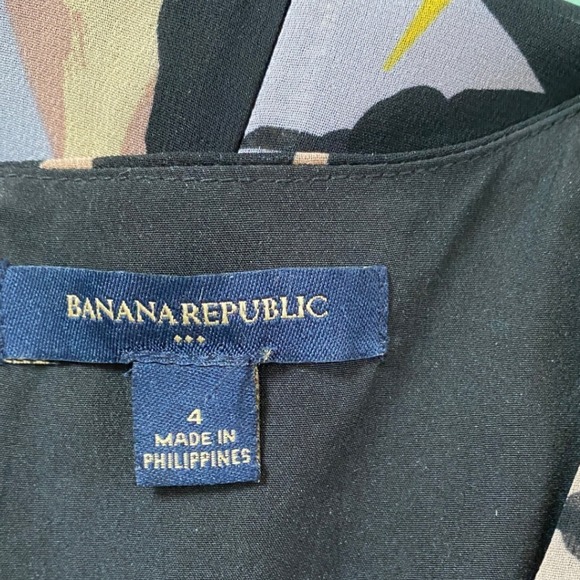 Banana Republic Sleeveless Print Wrap Cool Neutral Dress Abstract Floral - EUC 4 - Picture 8 of 11